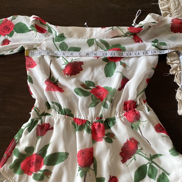 Shareen Collections floral, rose 🌹 design romper shorts - Picture 2 of 11